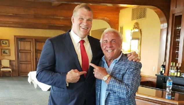 Un Hall Of Famer sera présent à WWE RAW ce soir
