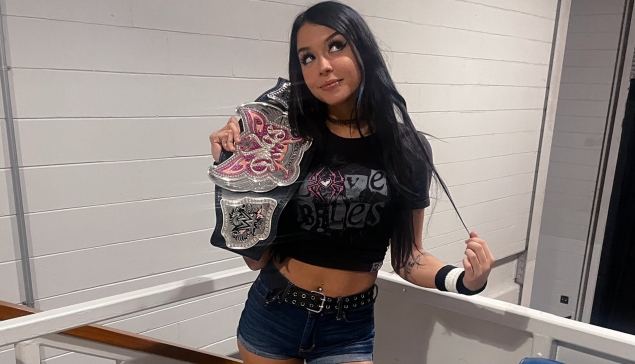 Cora Jade en AJ Lee, Roxanne Perez en Bayley... La soirée spéciale Halloween de NXT !