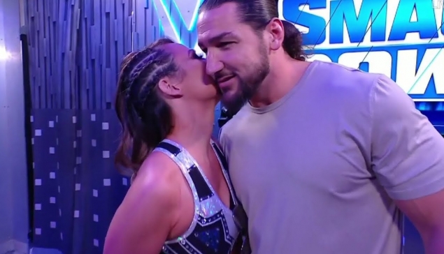 Emma défend Madcap Moss sur les raisons de sa défaite à SmackDown