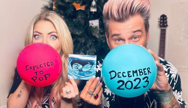 Alexa Bliss révèle le sexe de son futur enfant avec Ryan Cabrera