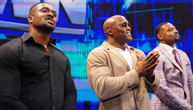 Du changement pour Bobby Lashley et les Street Profits