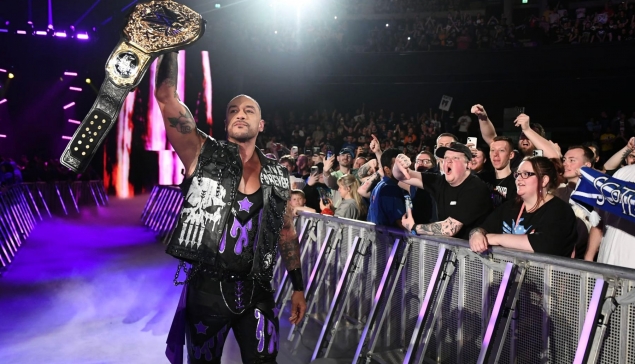 Damian Priest explique que c’est grâce aux fans que la WWE bat des records 